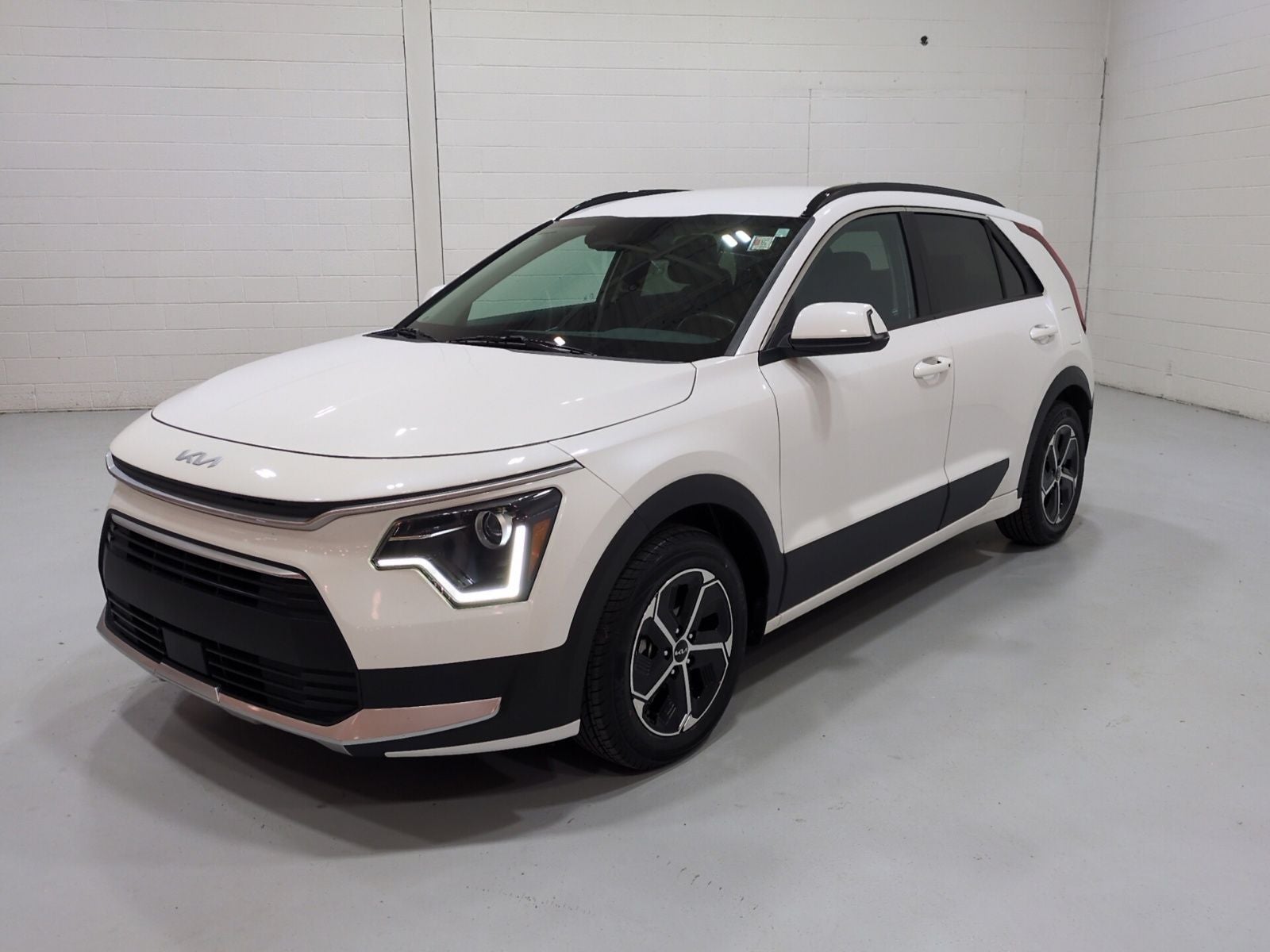 2024 Kia Niro EX