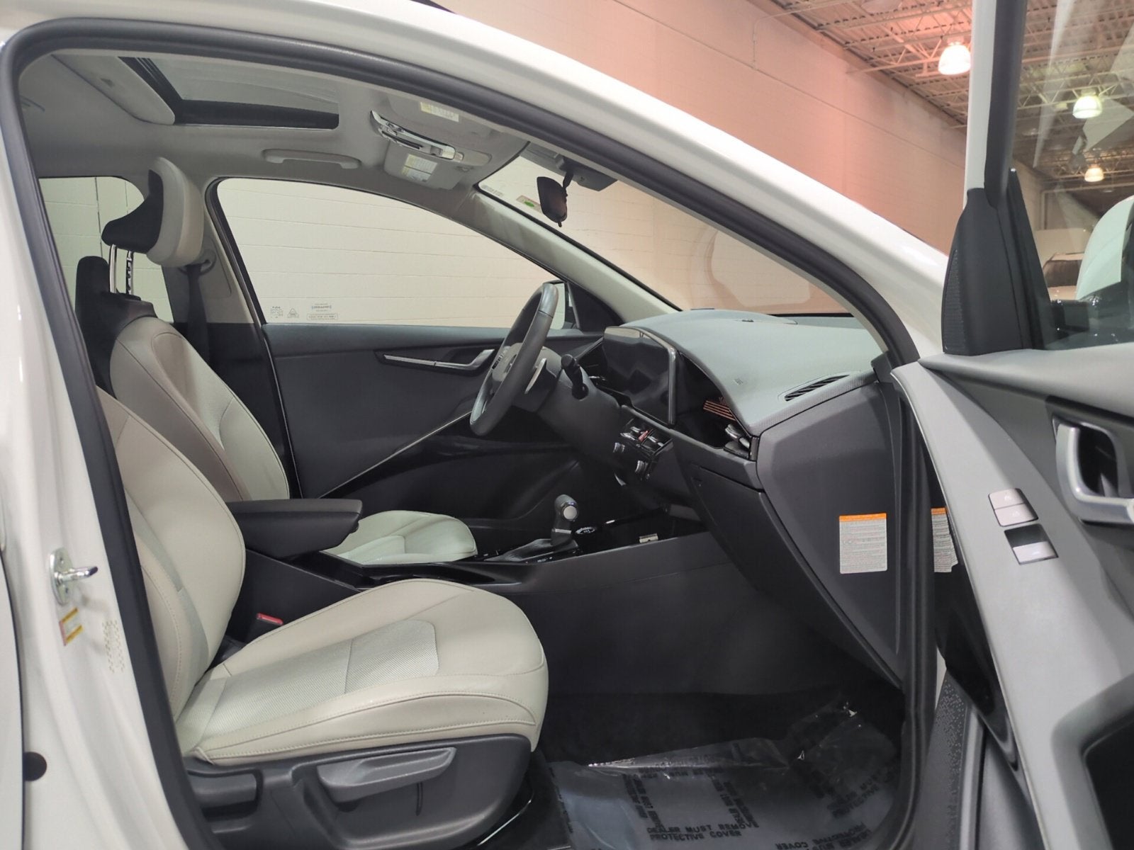 2024 Kia Niro EX Touring