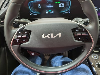 2024 Kia Niro EX