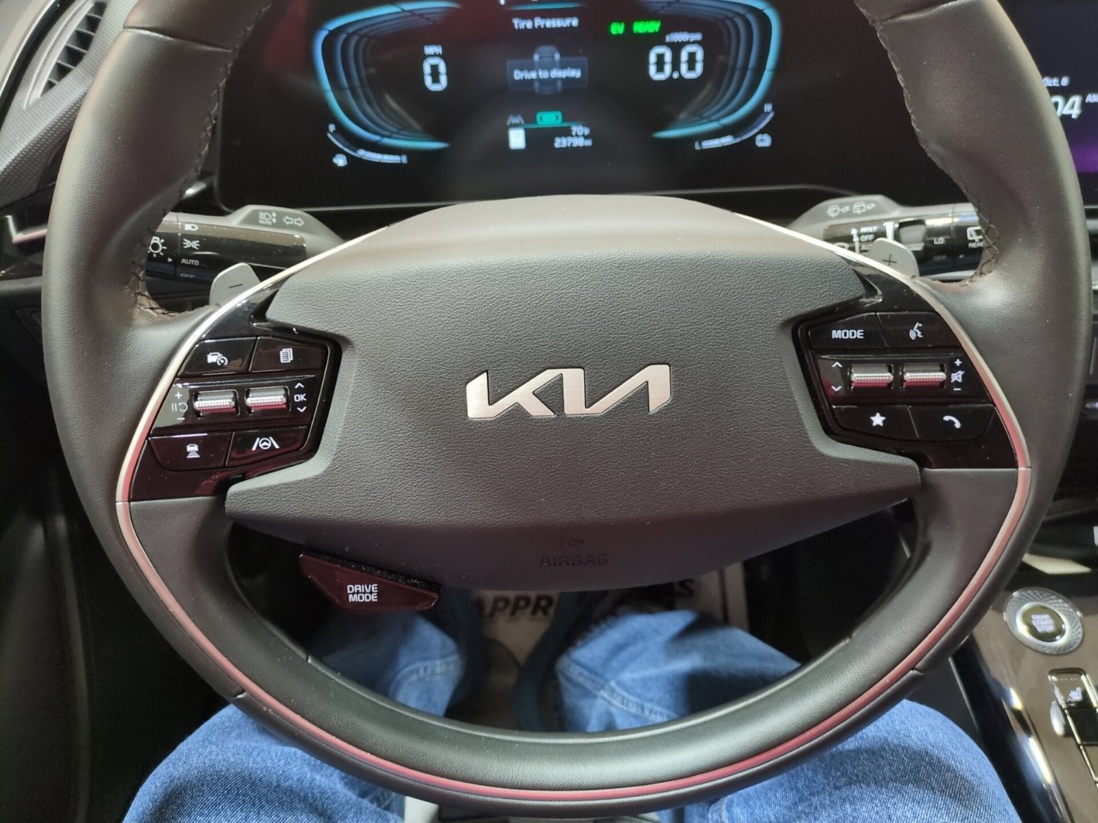2024 Kia Niro EX