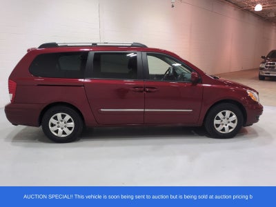 2008 Hyundai ENTOURAGE GLS