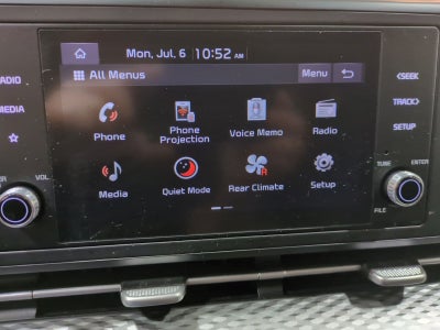 2024 Kia Carnival LX