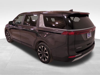 2023 Kia Carnival EX