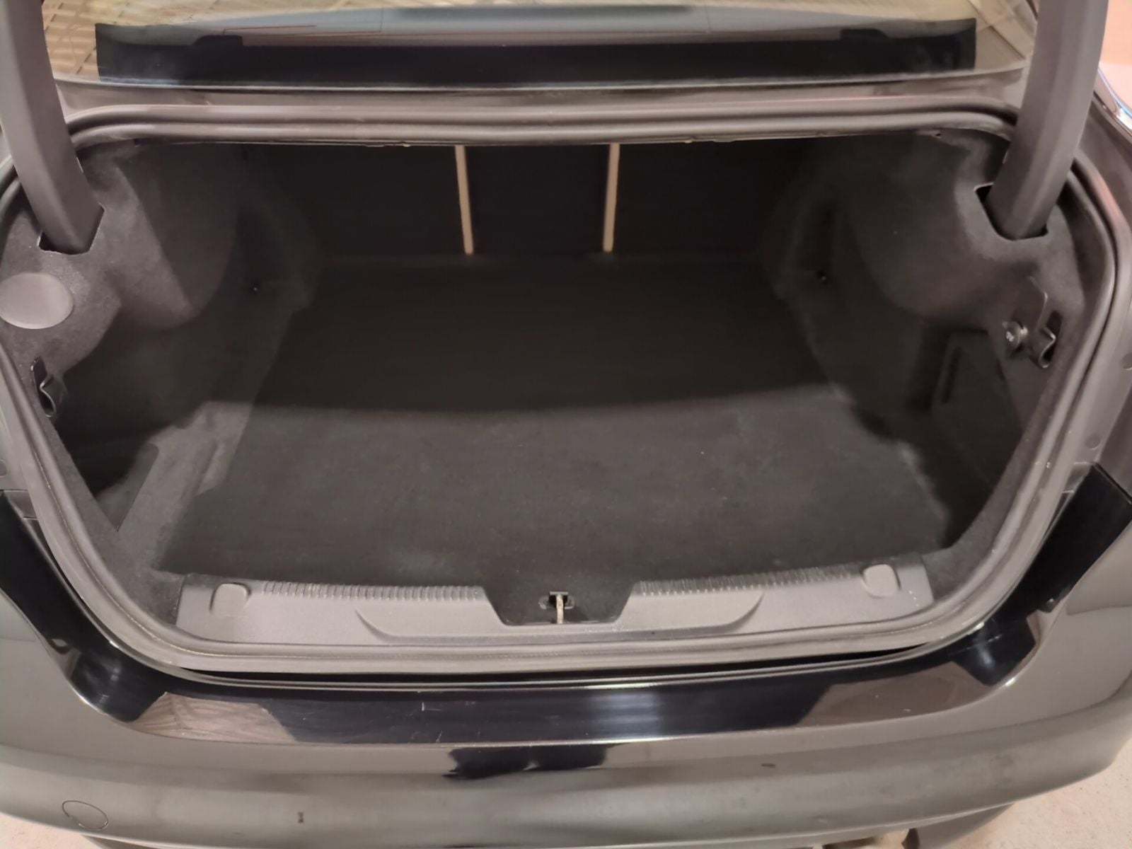 2018 Jaguar XE 25t Premium