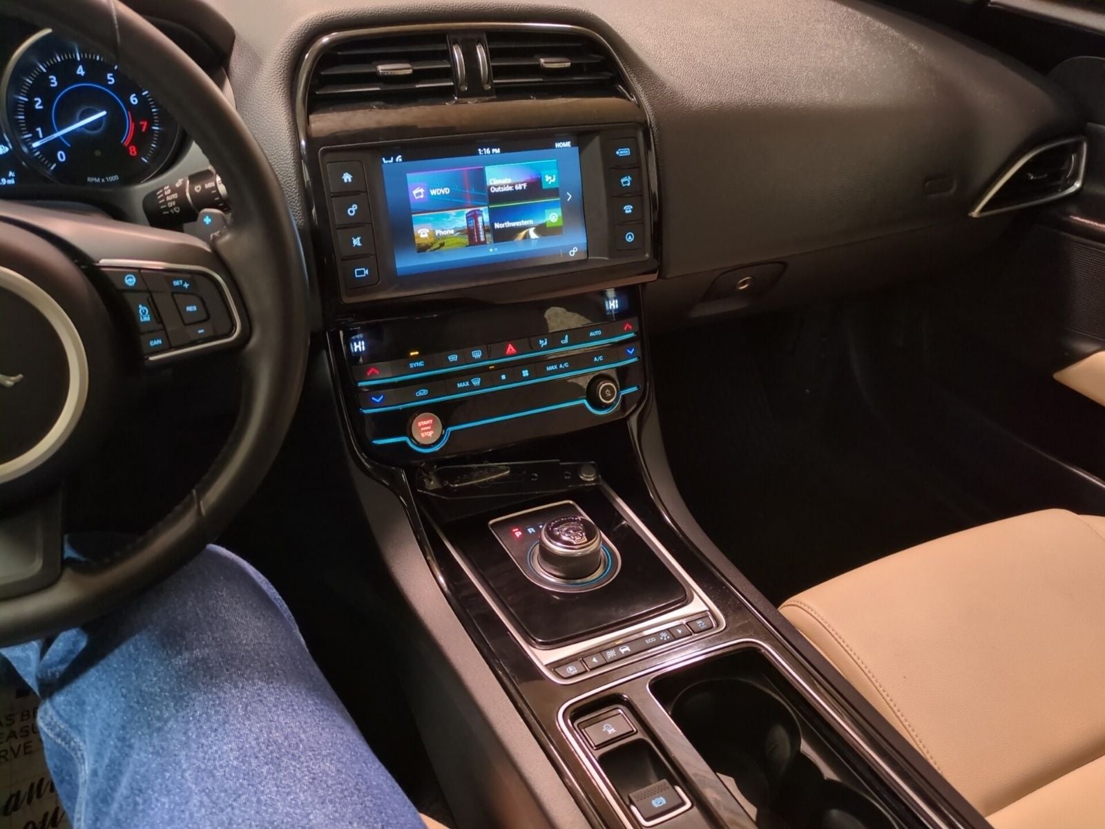 2018 Jaguar XE 25t Premium