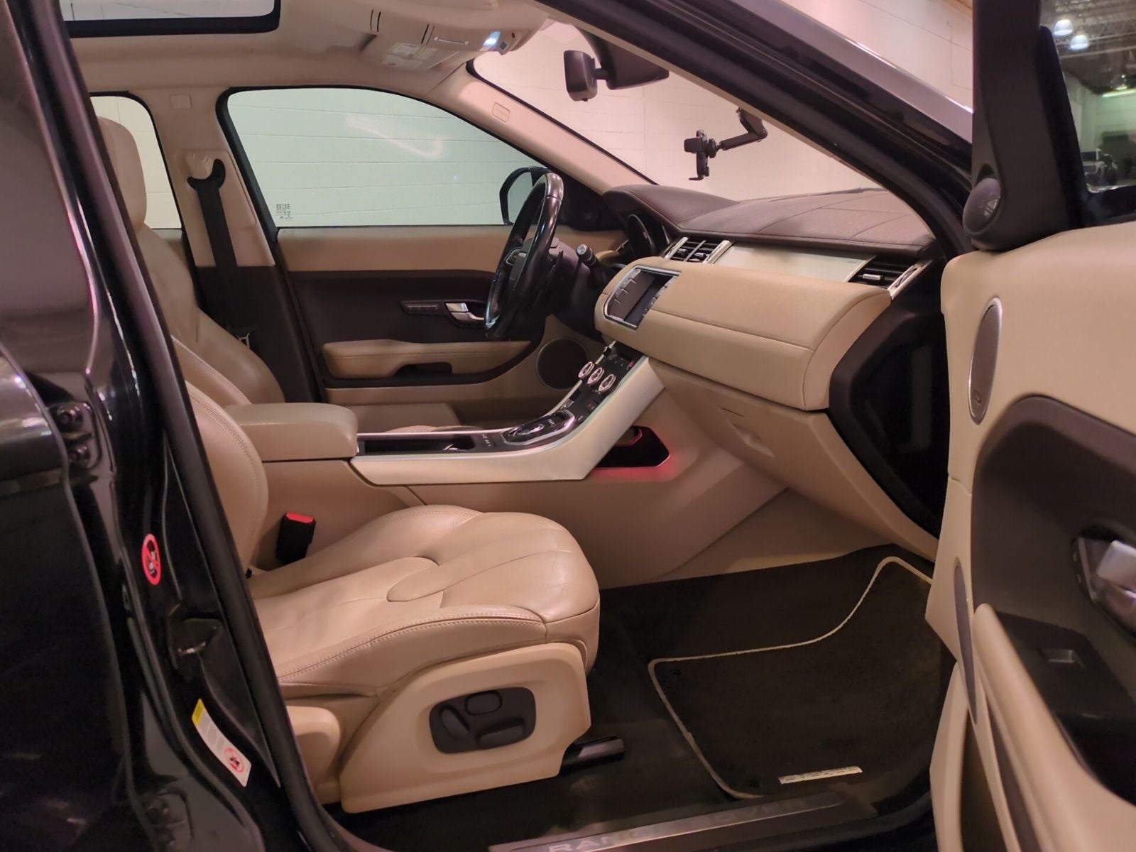 2014 Land Rover Range Rover Evoque Pure