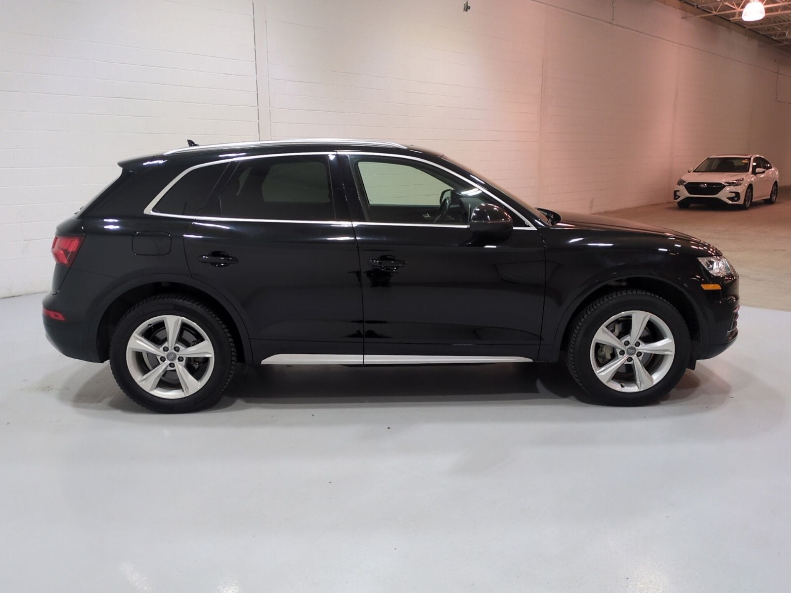 2020 Audi Q5 45 Premium Plus quattro