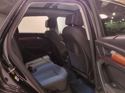 2021 Audi Q5 45 Prestige quattro