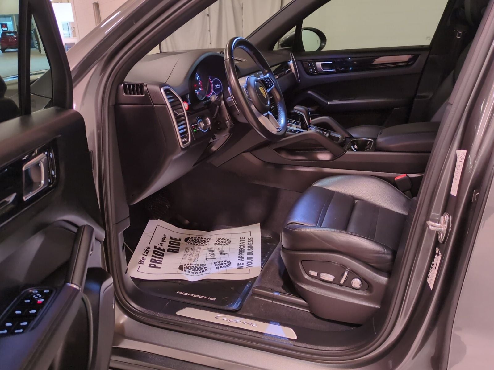 2021 Porsche Cayenne Base