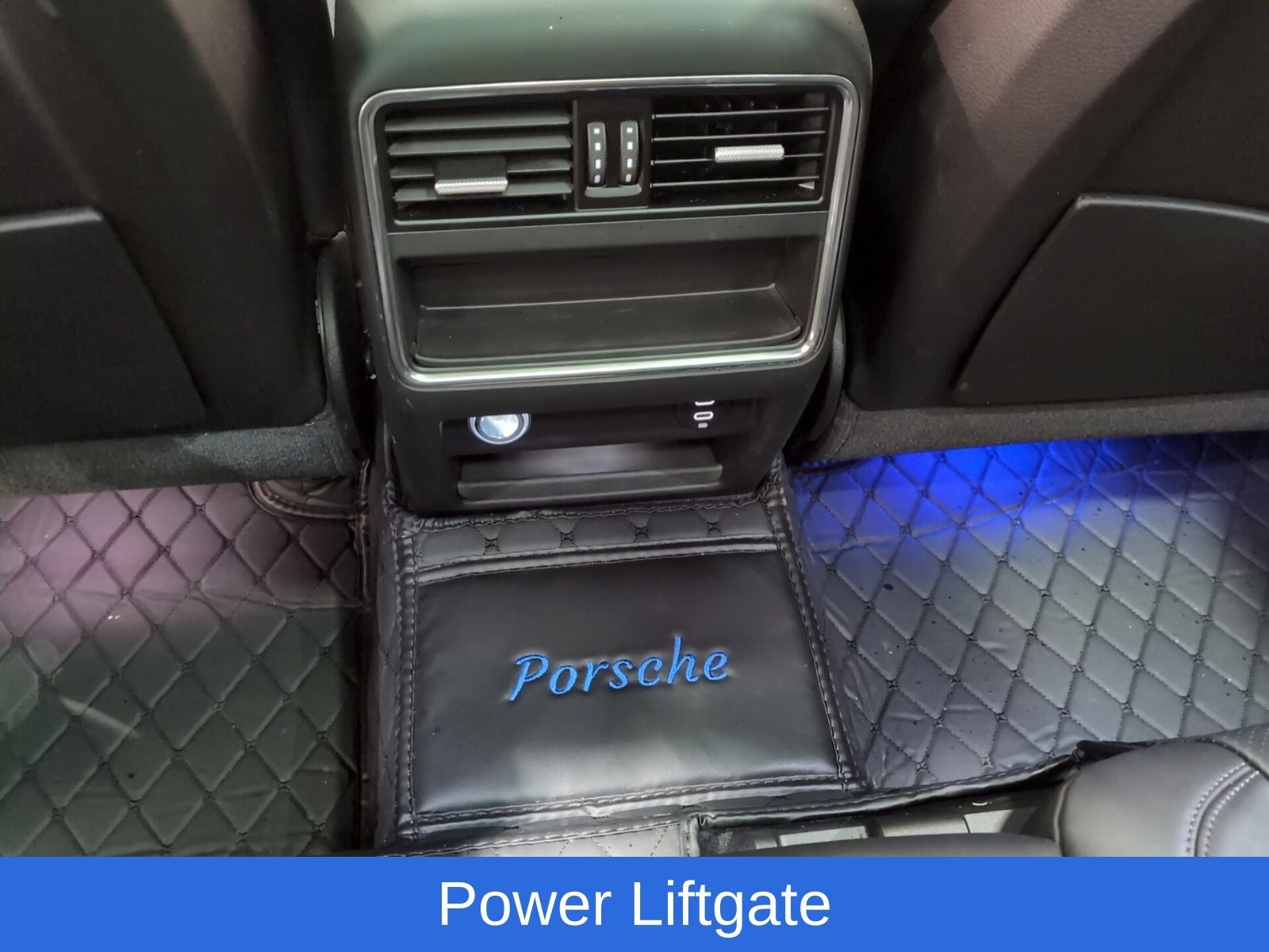 2022 Porsche Cayenne Premium Package