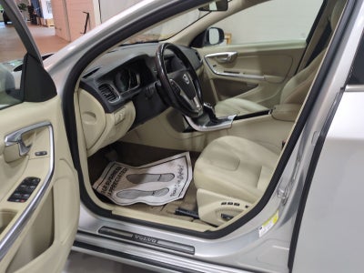 2015 Volvo S60 T5 Premier