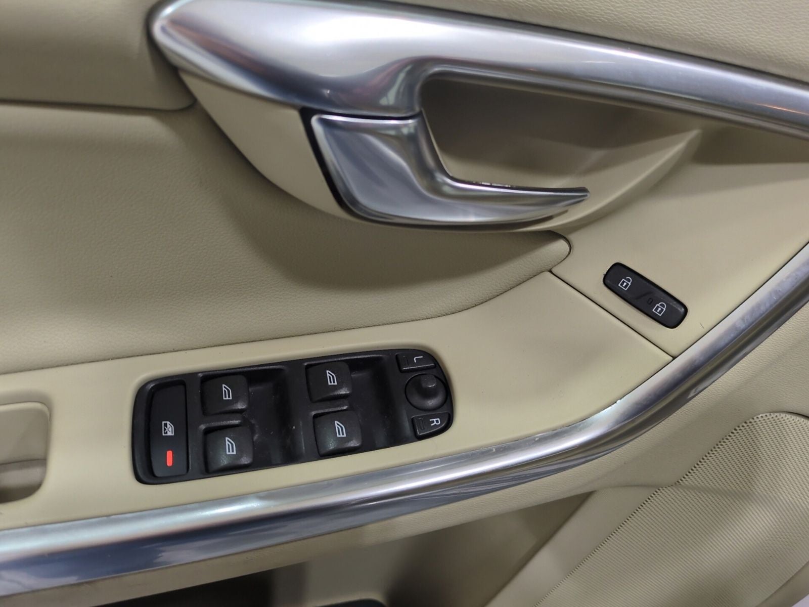 2015 Volvo S60 T5 Premier
