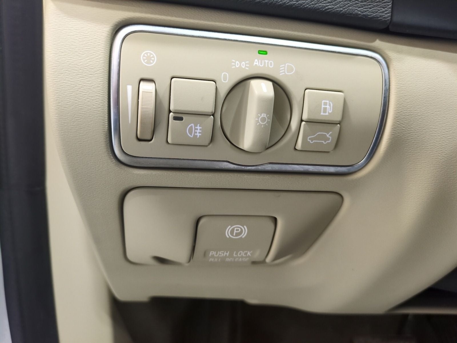2015 Volvo S60 T5 Premier