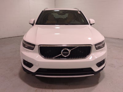 2019 Volvo XC40 Momentum
