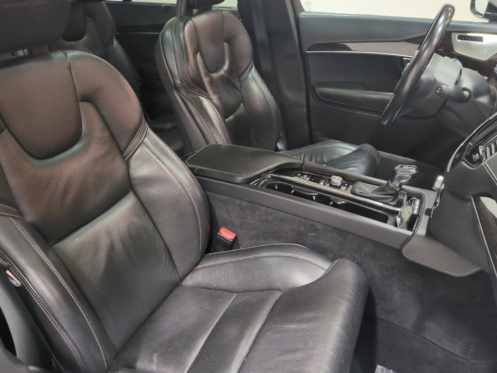 2017 Volvo XC90 T6 Inscription