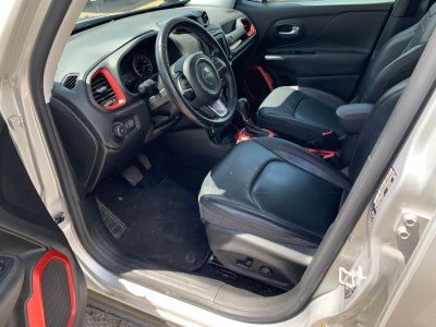 2015 Jeep Renegade Trailhawk