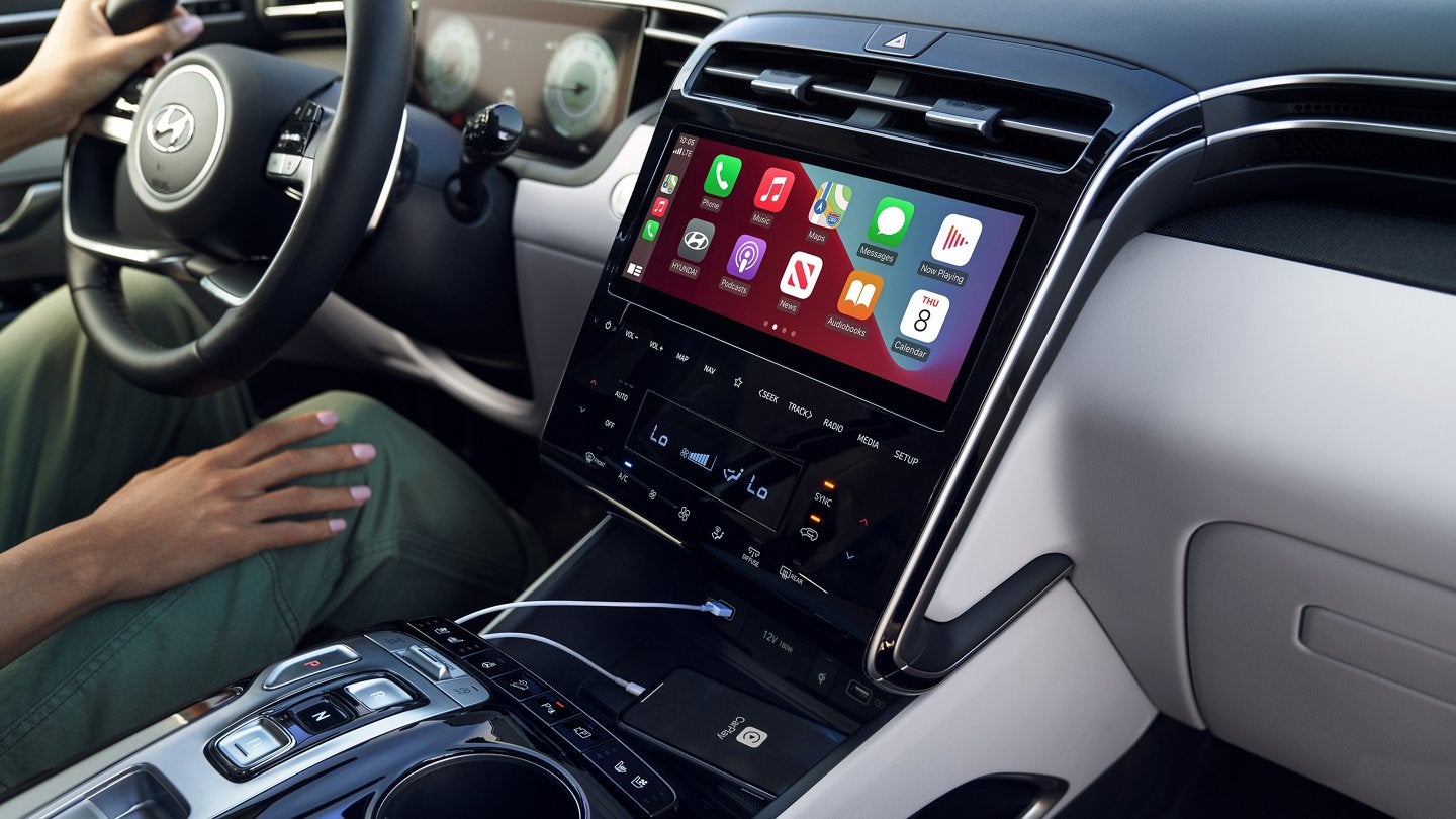 2022 Tucson Interior | Glassman Hyundai in Southfield MI