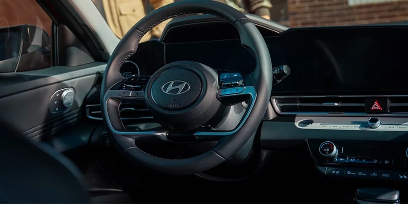 2025 Hyundai Elantra Hybrid Steering wheel