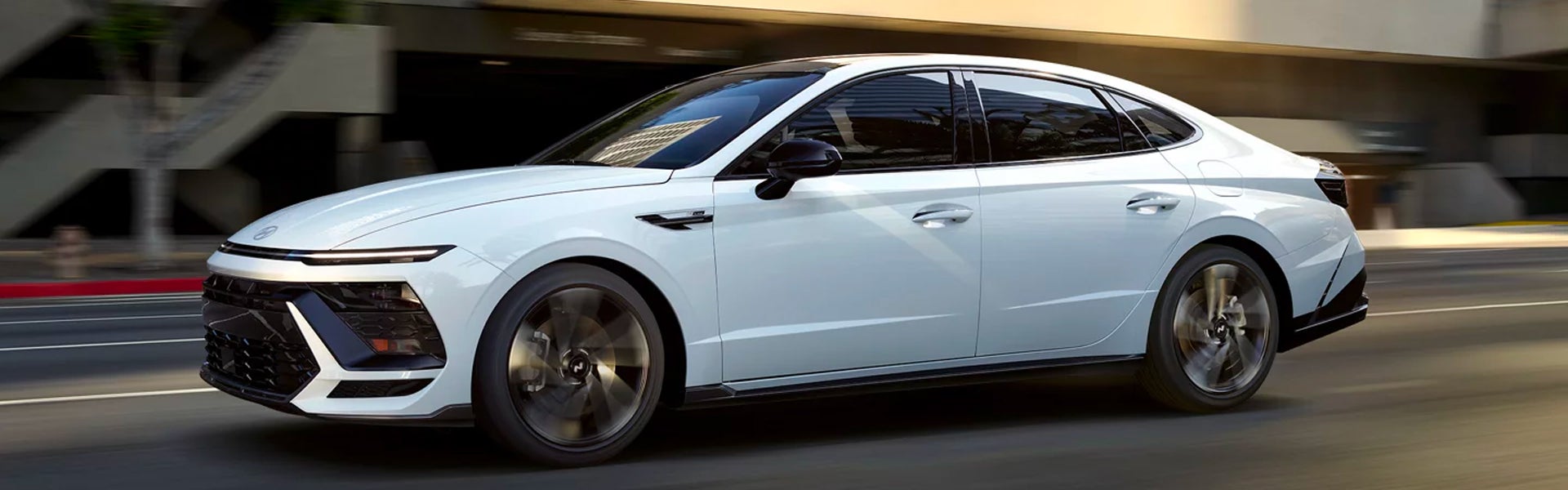 2025 Hyundai Sonata Hybrid FWD Hero Img